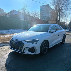 AUDI A3 2021 год пробег до 130000 км