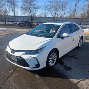 TOYOTA COROLLA 2021 год пробег до 150000 км