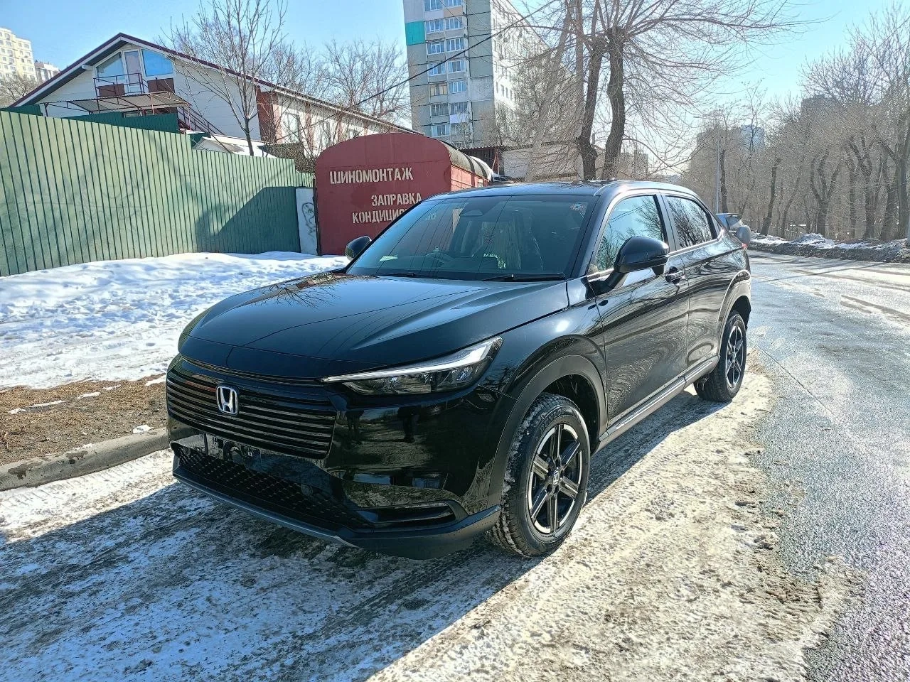 HONDA VEZEL 2025 год пробег до 50000 км