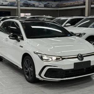 VOLKSWAGEN GOLF 2022 год пробег до 100000 км
