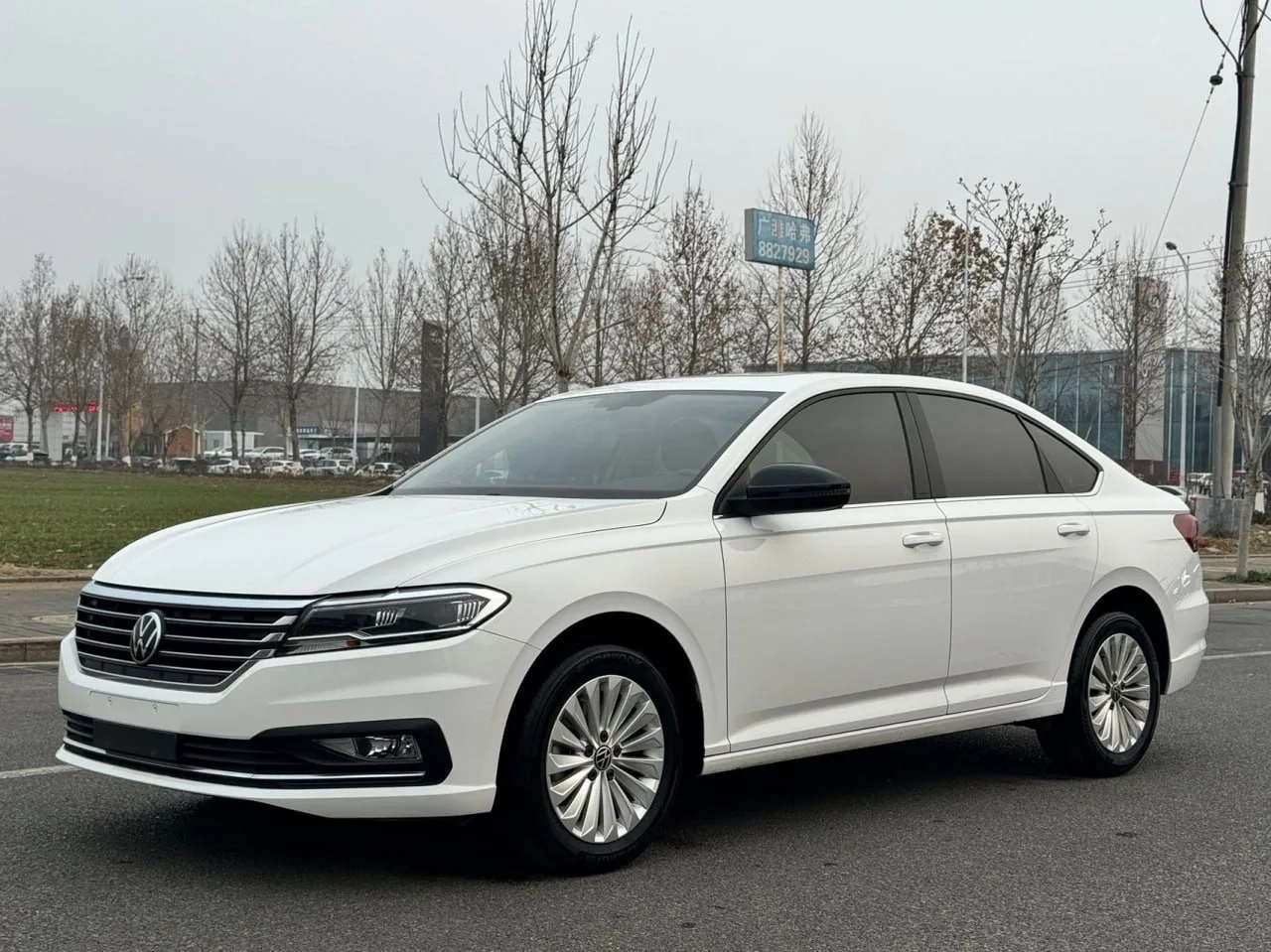 VOLKSWAGEN LAVIDA 2021 год пробег до 150000 км