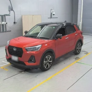 Daihatsu Rocky 2020 год пробег до 70000 км