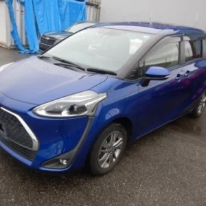Toyota Sienta 1.5 G Cuero 2020 год пробег до 120000 км
