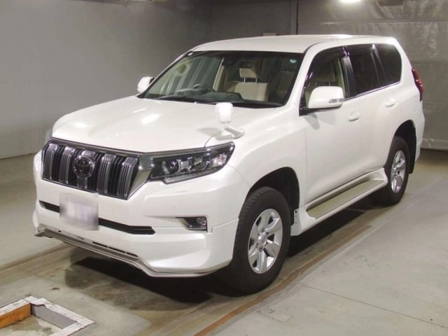 Toyota Land Cruiser Prado 2020 год пробег до 120000 км