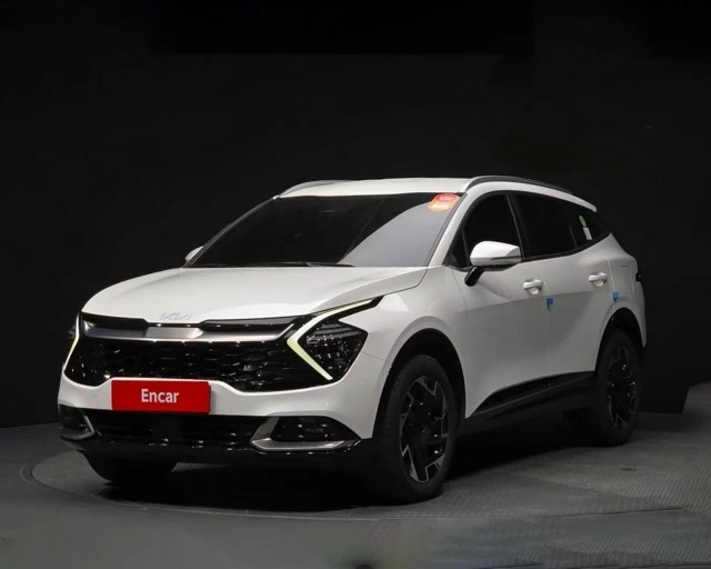 KIA SPORTAGE 2022 год пробег до 100000 км